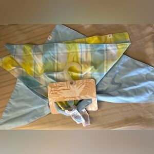 NWT Tommy Bahama 2 bandanas blue and yellow